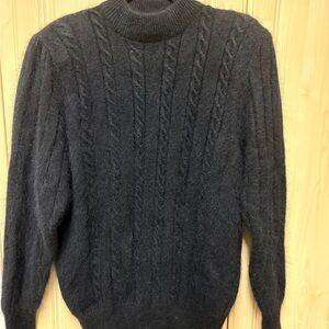 Vintage Cute Black Mock Turtleneck Angora Lambswool Sweater Medium